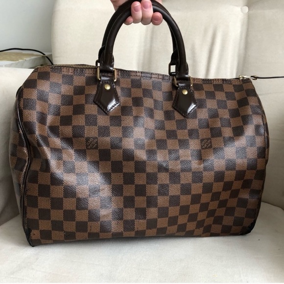 Louis Vuitton Handbags - 💯Authentic Louis Vuitton Ebene Speedy 35